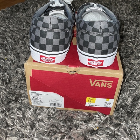 Vans Sneakers - Picture 2 of 6